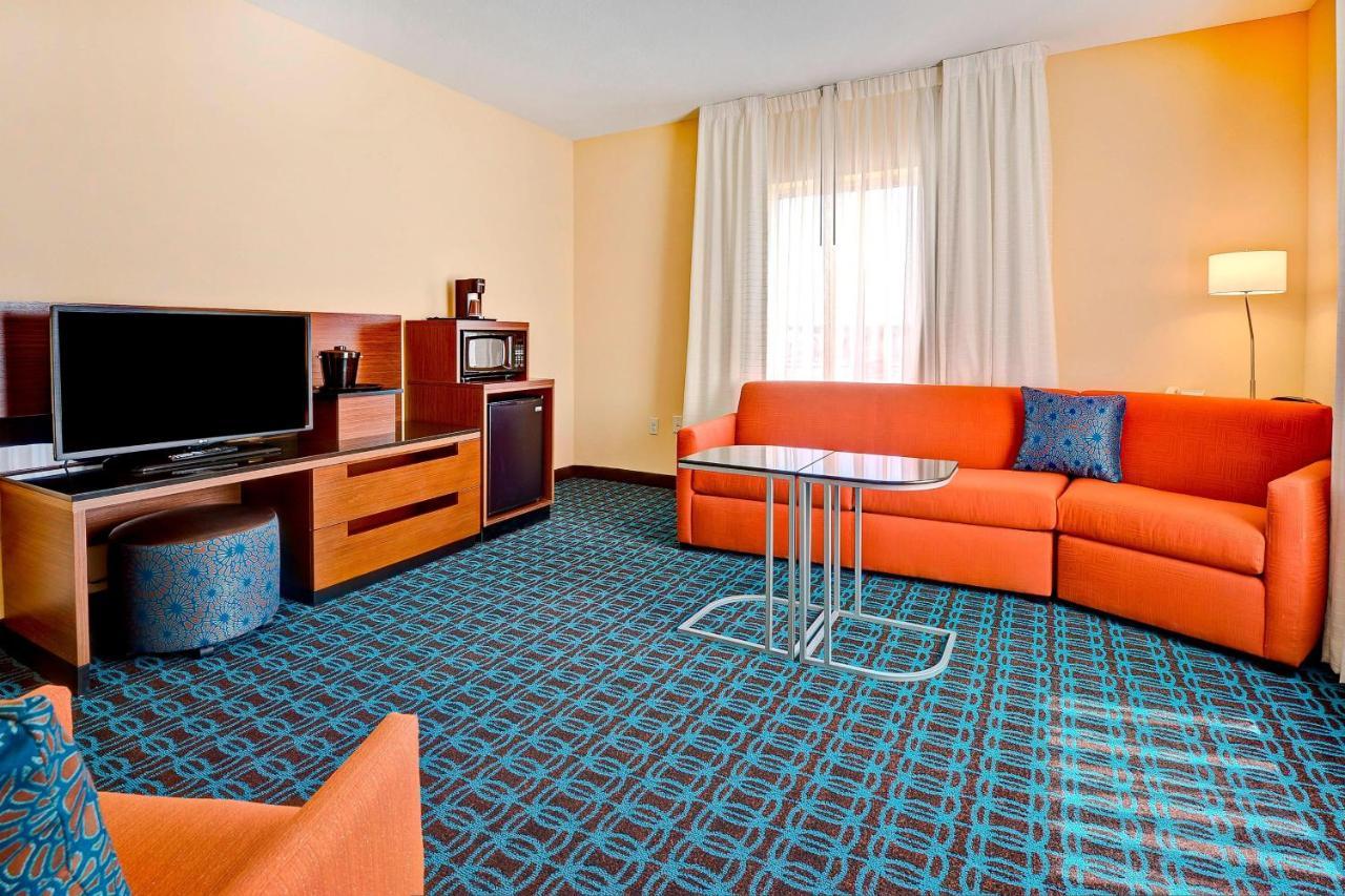 Fairfield Inn And Suites By Marriott Durham Southpoint Екстериор снимка