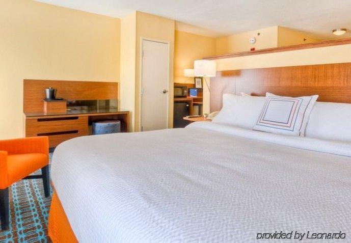 Fairfield Inn And Suites By Marriott Durham Southpoint Екстериор снимка